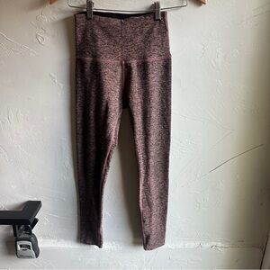 Beyond‎ Yoga High Rise Heathered Mauve Leggings Buttery Soft 23” Inseam Sz XS